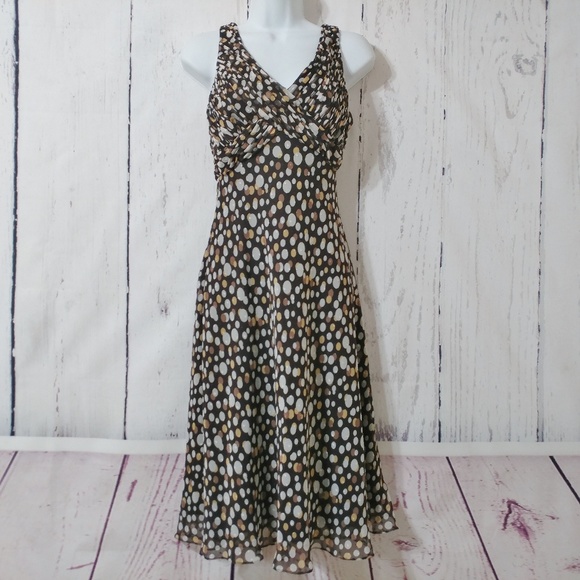 Adrianna Papell Dresses & Skirts - Adrianna Papell Brown Polka Dot Shirred Dress